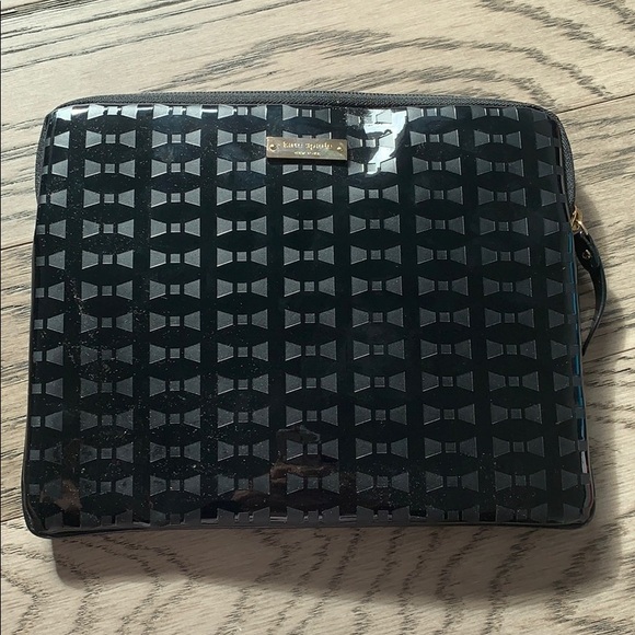kate spade Accessories - Kate Spade IPad Case